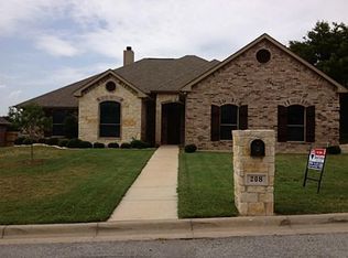 208 Cyndilu Ln, Decatur, TX 76234