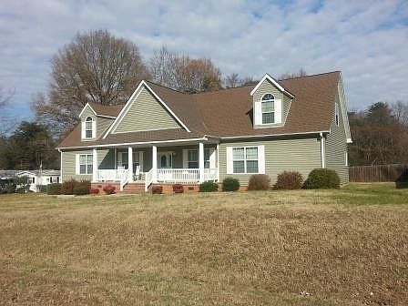 2nd image of 2176 Carter Rd