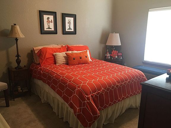Guest room 1