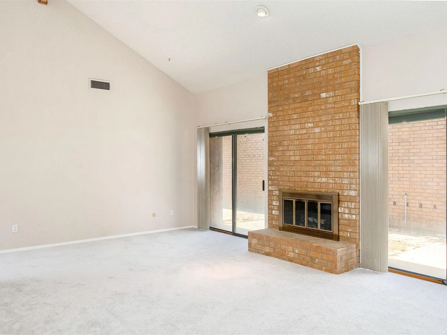 3 bed, 1681 sqft, $2,150 — Photo 4