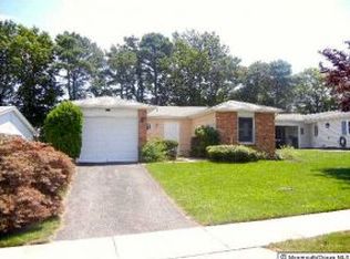 6 Bow Dr, Brick, NJ 08723
