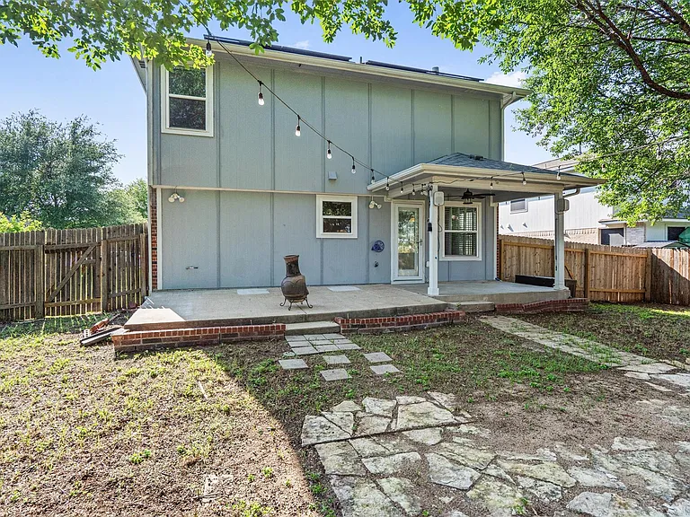 1713 Darjeeling Dr — Photo 31