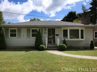 1428 Herrick Ave NE, Grand Rapids, MI 49505