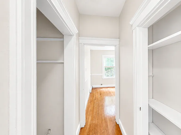 50 Willowwood St #33 — Photo 11