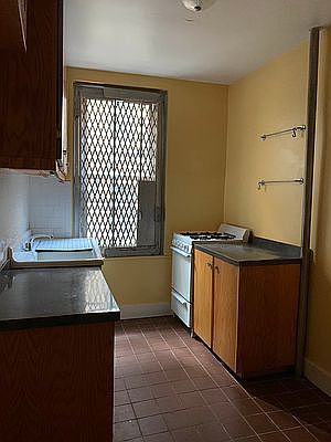 1st image of 77 Seaman Ave APT 1D