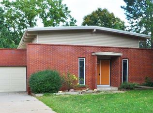 4000 N 15th St, Lincoln, NE 68521