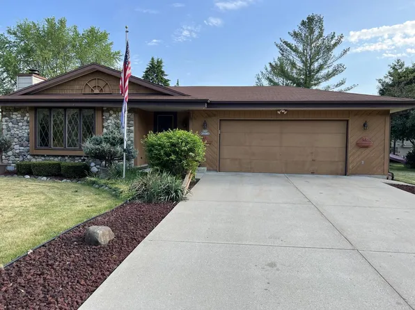 S71W13110 Tess Corners DRIVE, Muskego, WI 53150