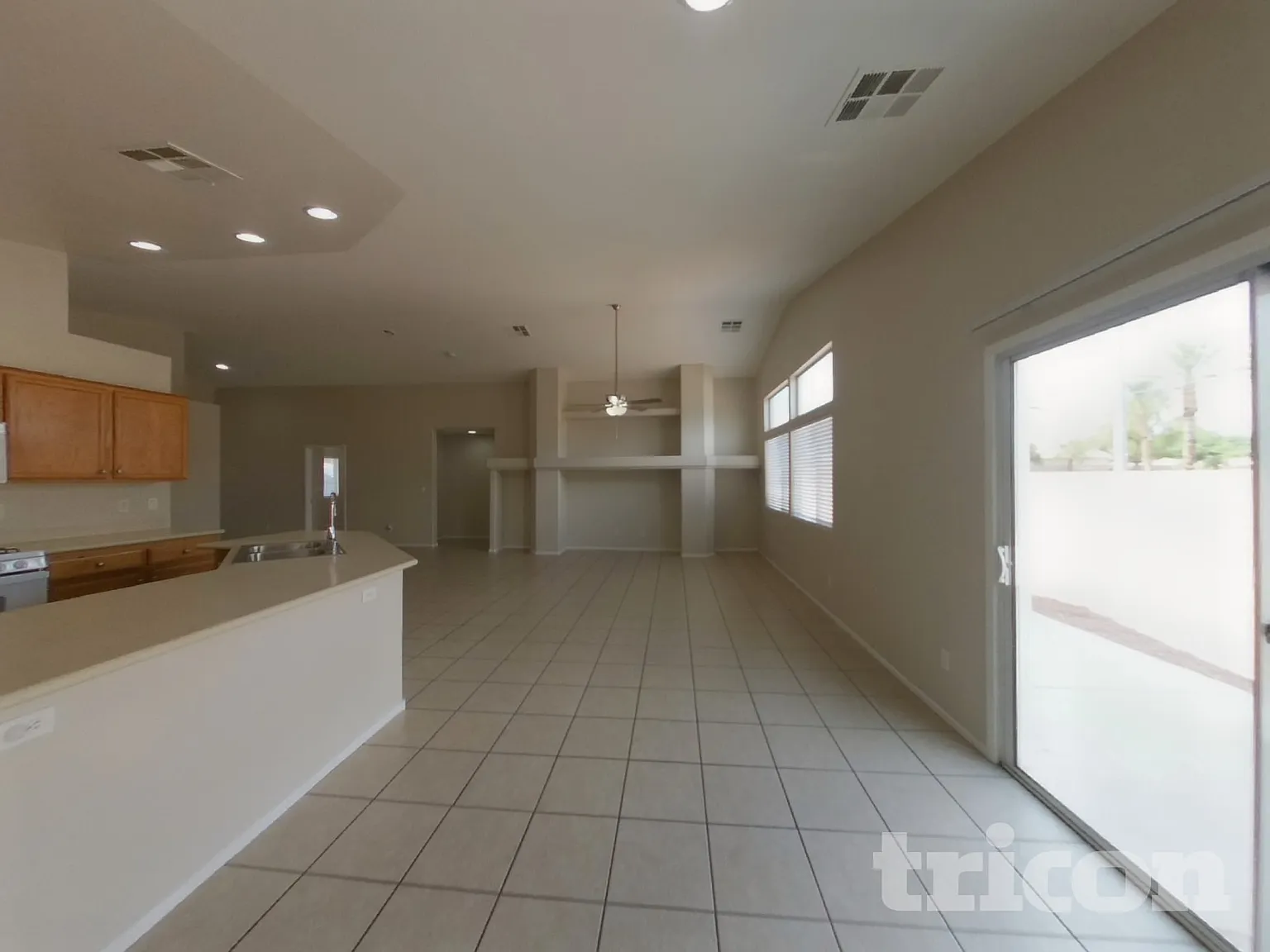 2132 Meadow Green Avenue North Las Vegas NV — Photo 2