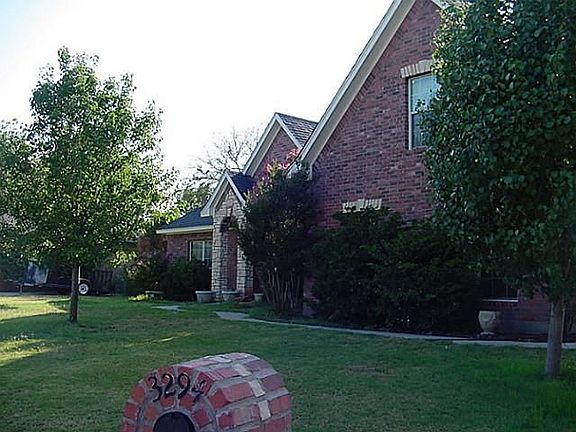 3rd image of 3294 Woodhollow Cir