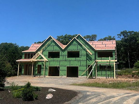 2nd image of 341 Woodsbluff Ct