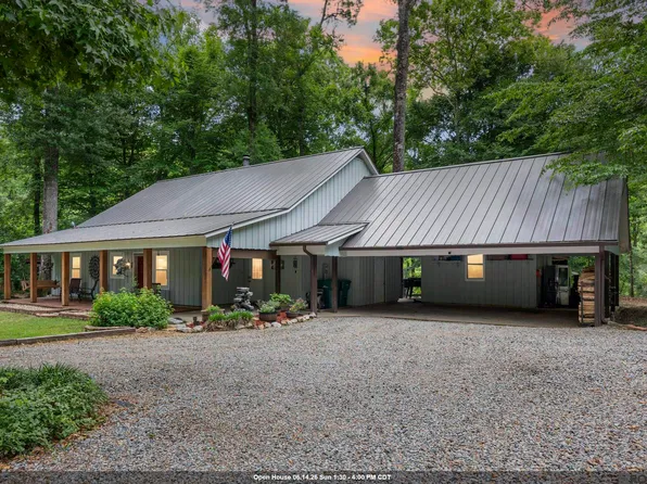 7000 Barrow Creek Dr, Saint Francisville, LA 70775