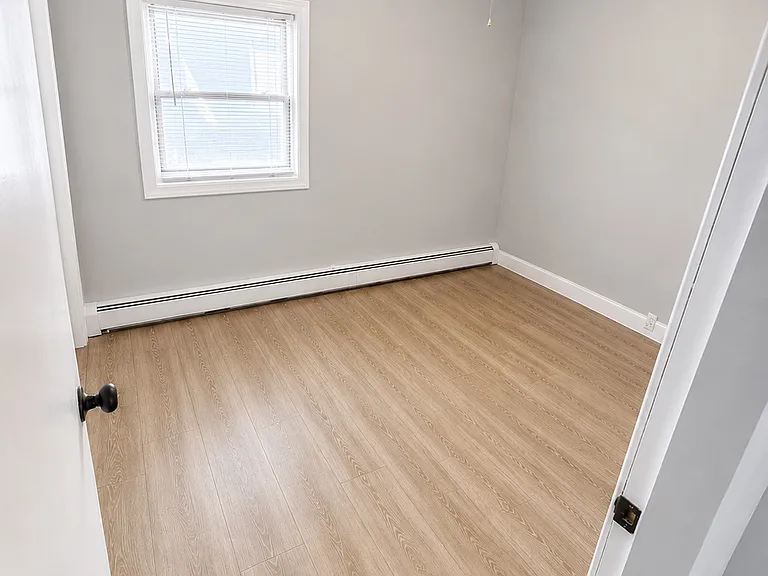 15 Crimea St #1 — Photo 8