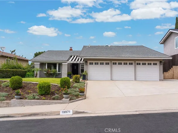 19971 Fernglen Dr, Yorba Linda, CA 92886