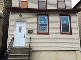 638 Franklin St #2, Elizabeth, NJ 07206