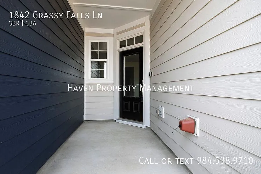 Building Photo - 1842 Grassy Falls Ln