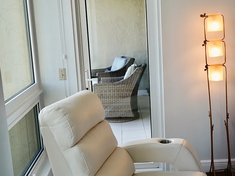 1085 Gulf Of Mexico Dr #203 — Photo 30