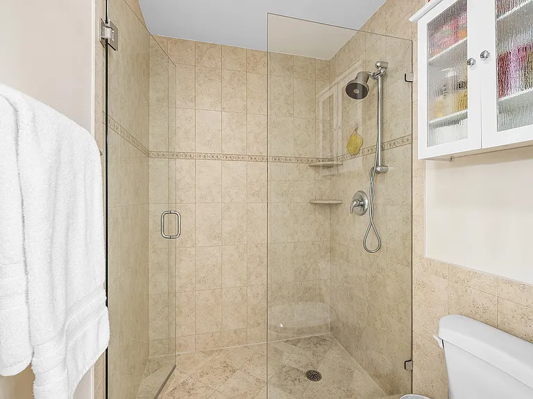 4100 Quail Ridge Dr N #B — Photo 20