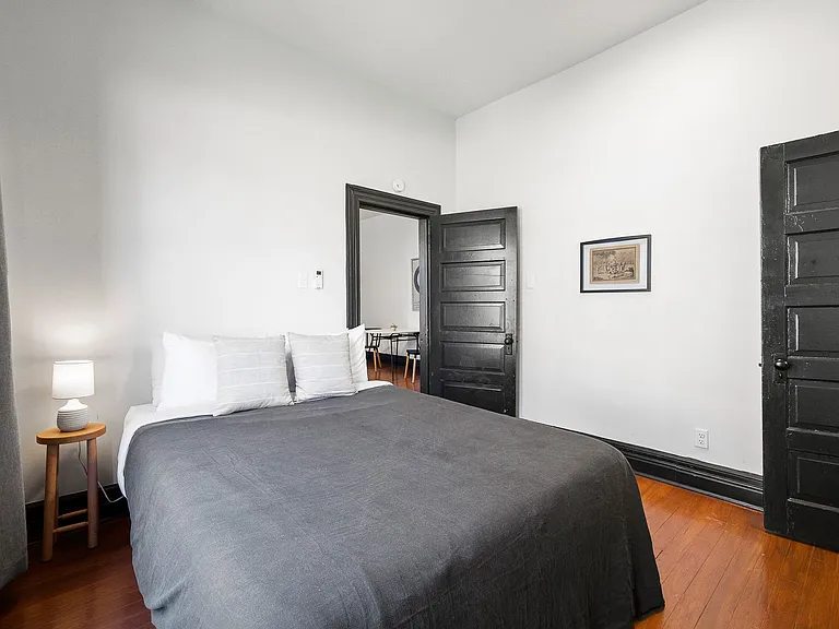 1232 W Washington Blvd — Photo 8