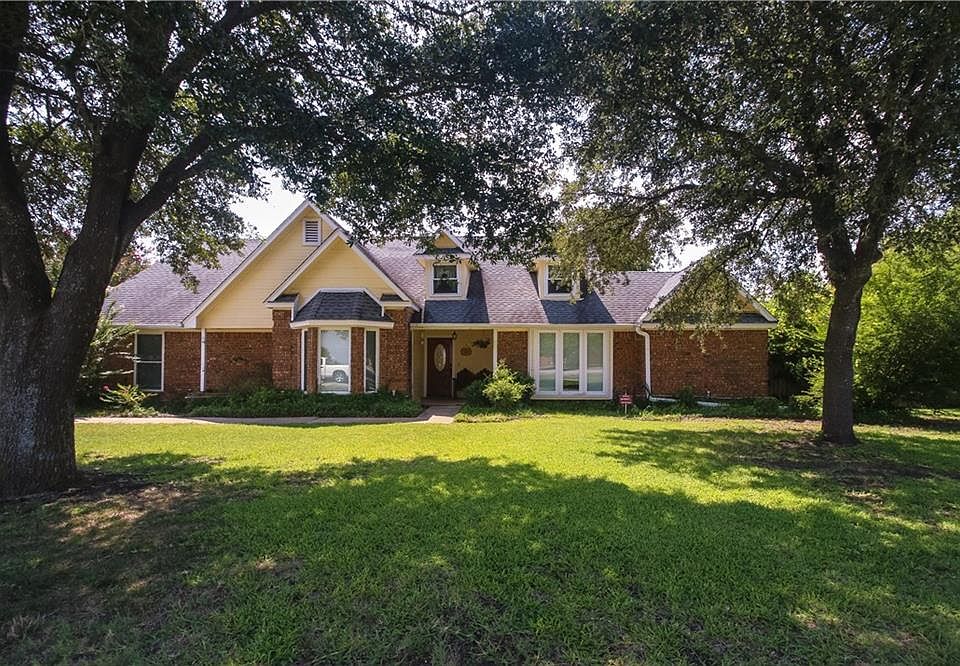 1st image of 2020 Sunny Cir
