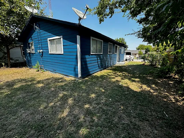 1 bed, 980 sqft, $1,195 — Photo 2