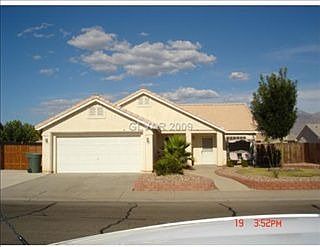 2nd image of 32 Sage Way