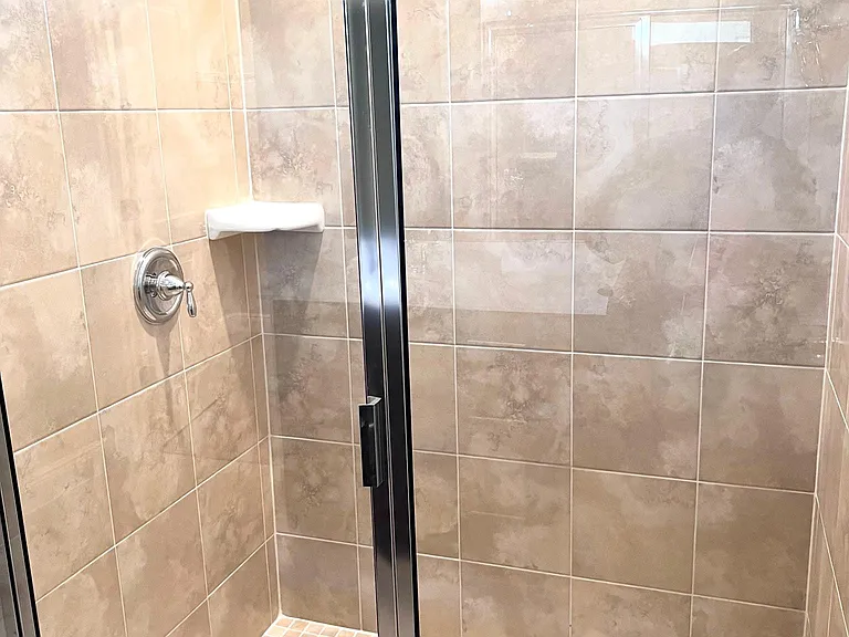 4392 Foggy Oak Ln — Photo 11