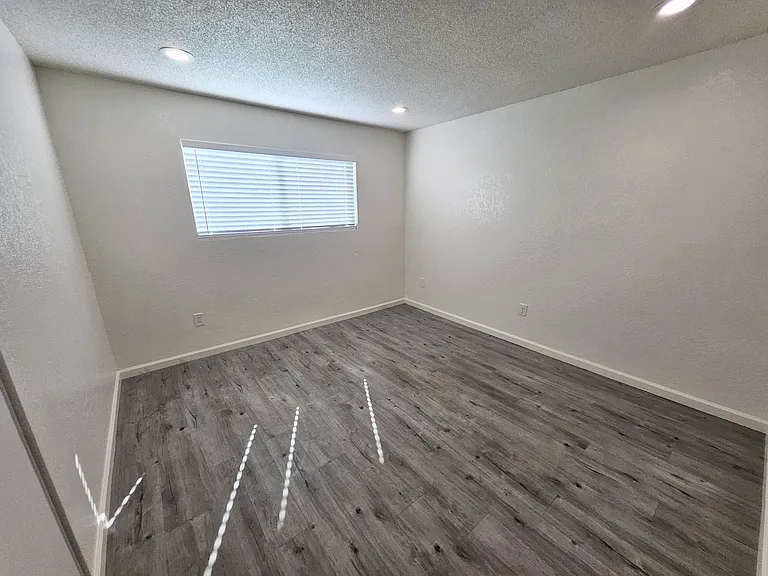 924 San Miguel Pl — Photo 30