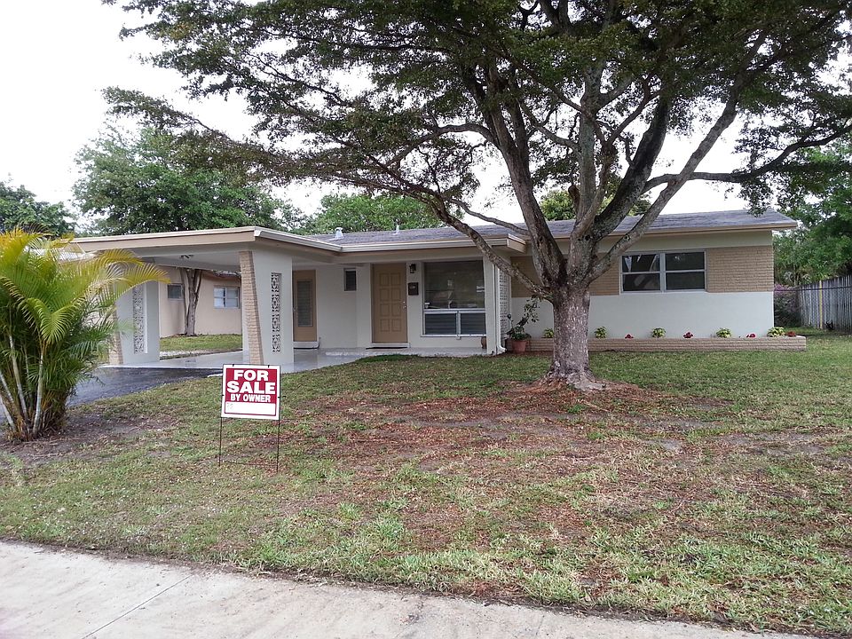 2nd image of 4415 W Park Rd