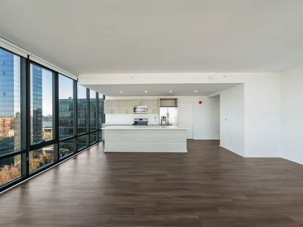 2030 Hudson Street image 276 of 284