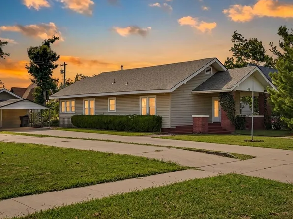 419 E 5th St, Claremore, OK 74017