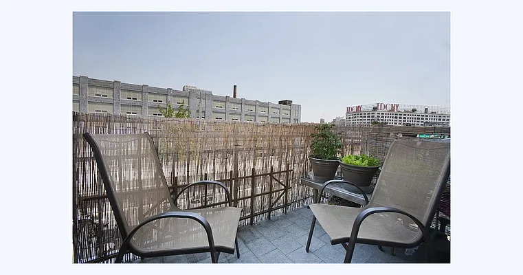 Rented by BLU Real Estate | media 26