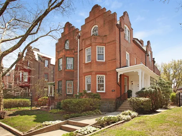 1388 Union Street image 1 of 9