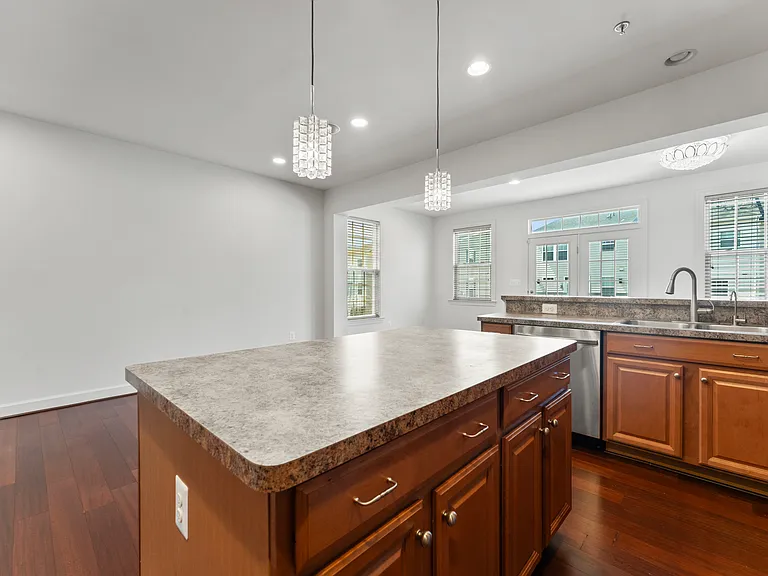 10579 Old Ellicott Cir — Photo 20