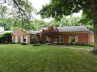 58600 Summit Ridge Dr, Mishawaka, IN 46544