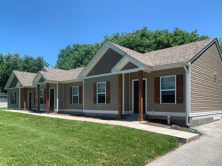 1256 Dean Dr #B — Photo 1