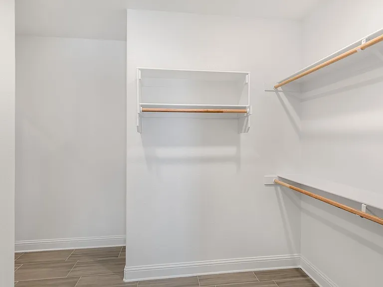 500 Piper Ln — Photo 21