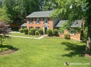 14 Hickory Meadow Rd, Cockeysville, MD 21030