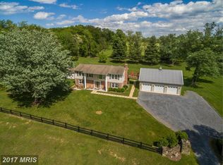 19080 Yellow Schoolhouse Rd, Round Hill, VA 20141