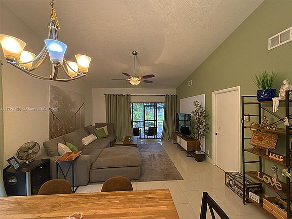 3rd image of 930 NW 52nd St Unit 930
