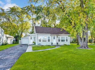 7325 W 72nd St, Bridgeview, IL 60455