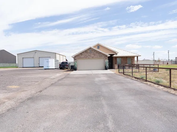 2300 S Colorado St, Monahans, TX 79756