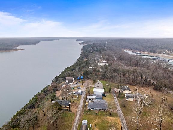 3rd image of 87 Bluff Lane