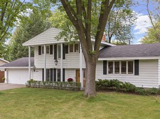 1802 Chatham Ter, New Brighton, MN 55112