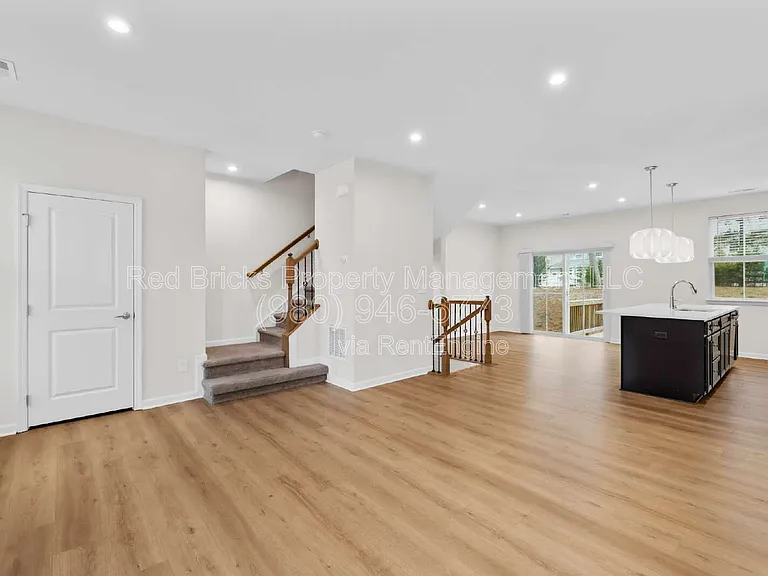 2620 Grantham Place Dr — Photo 9