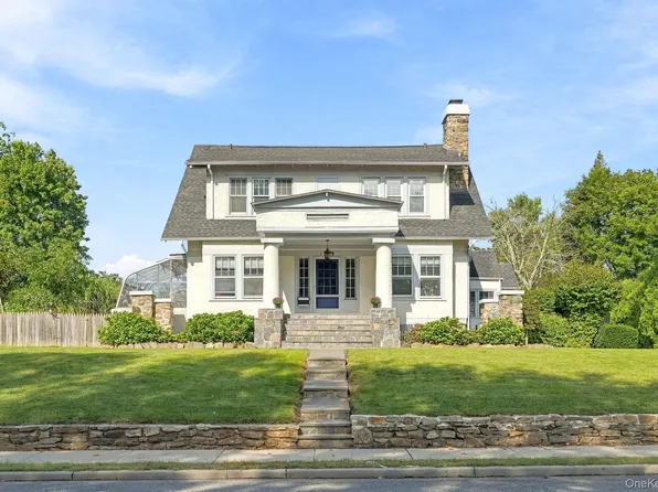 1239 Post Road, Scarsdale, NY 10583
