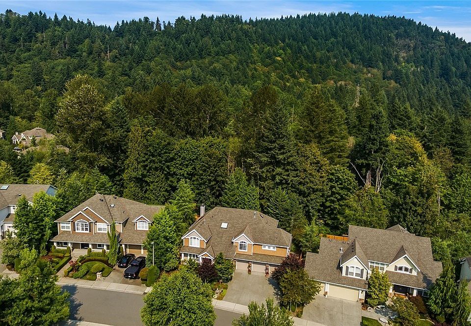 1st image of 9048 143rd Ave SE
