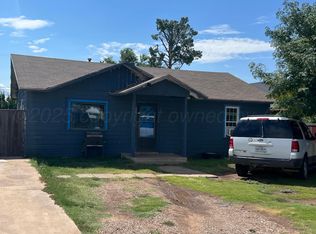 907 Woodland Ave, Friona, TX 79035