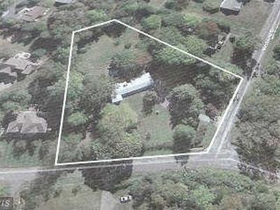 2401 Starcrest Dr, Silver Spring, MD, 20904