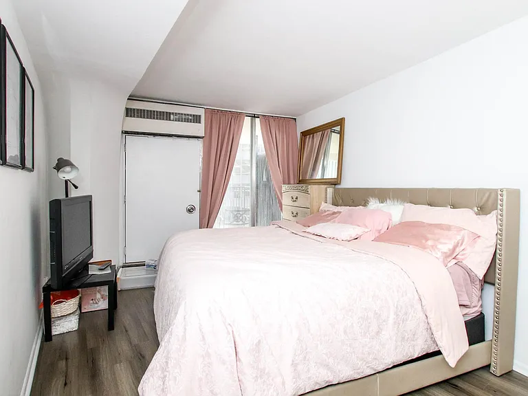 300 N State St #3330 — Photo 10
