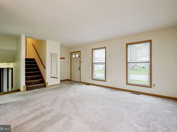 2nd image of 1202 Bicksler Ct
